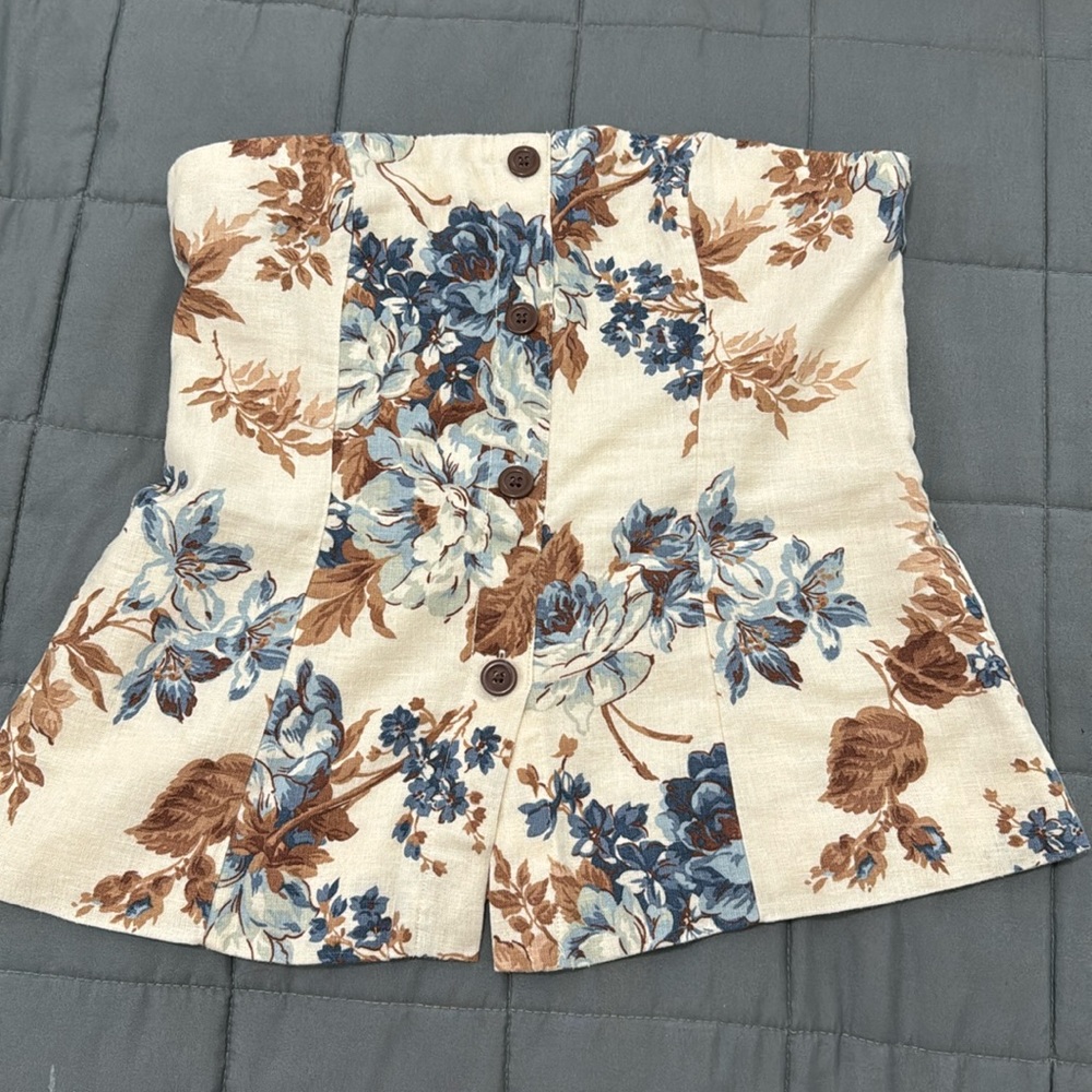 Abercrombie & Fitch strapless linen top